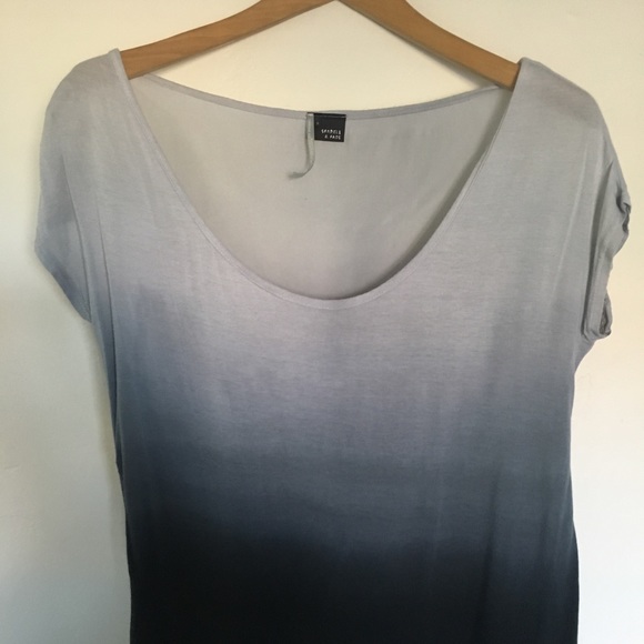 Ombré Tee - Picture 2 of 3